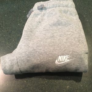 Youth small Nike sweatpants